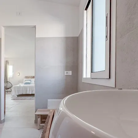 Petra Maris Luxury 게스트하우스 3*